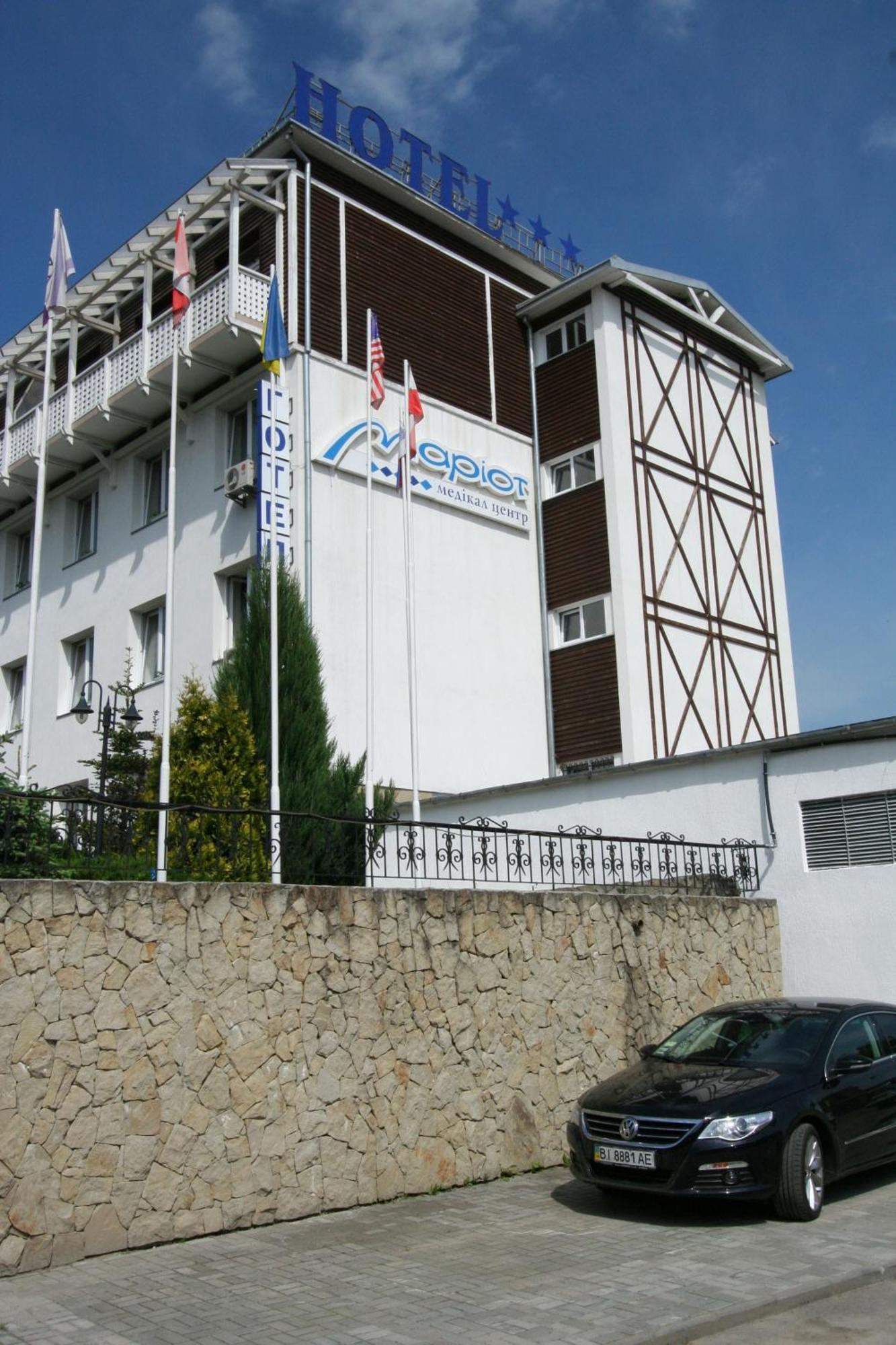 Mariot Medical Center Hotel Trouskavets Extérieur photo