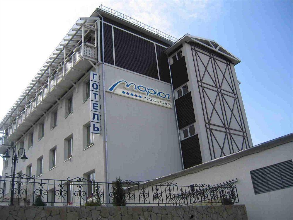 Mariot Medical Center Hotel Trouskavets Extérieur photo