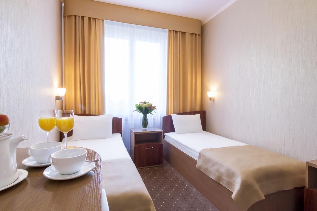 Mariot Medical Center Hotel Trouskavets Extérieur photo