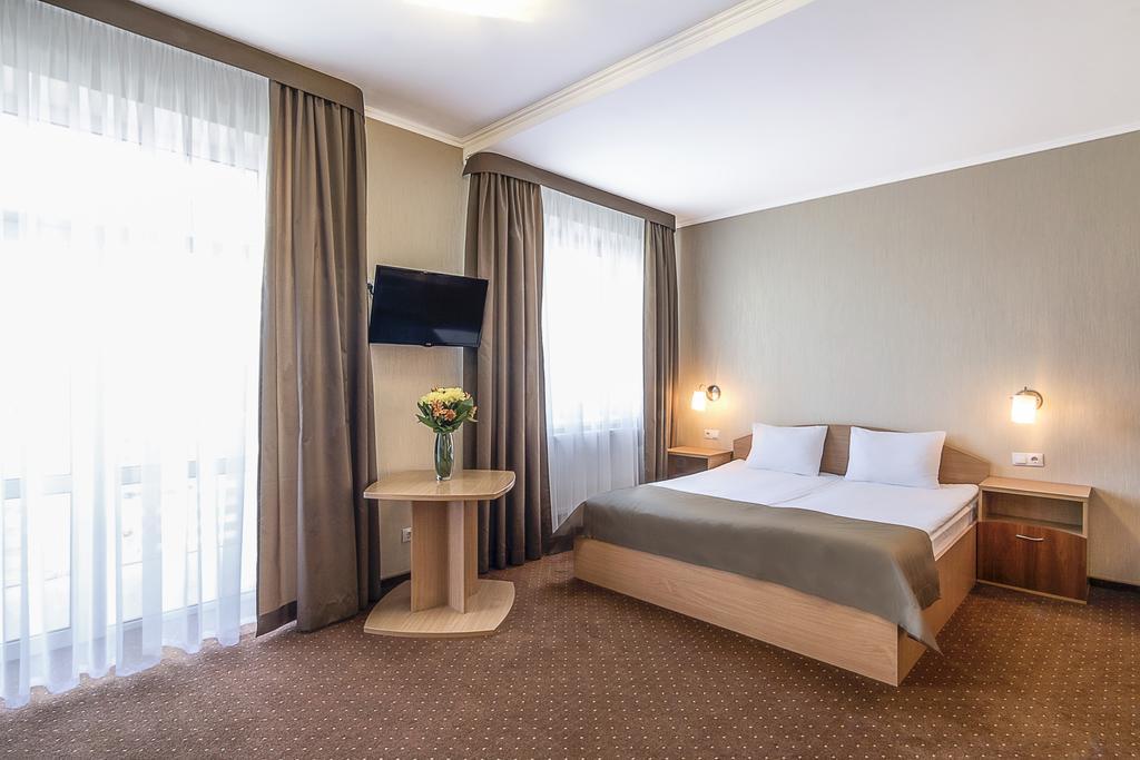 Mariot Medical Center Hotel Trouskavets Extérieur photo