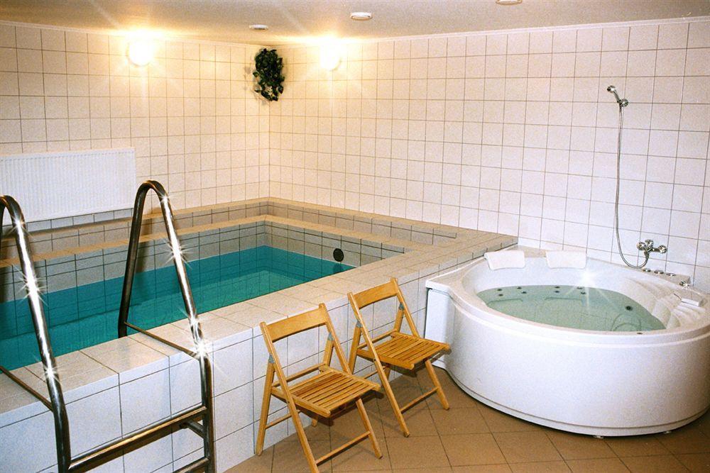 Mariot Medical Center Hotel Trouskavets Extérieur photo