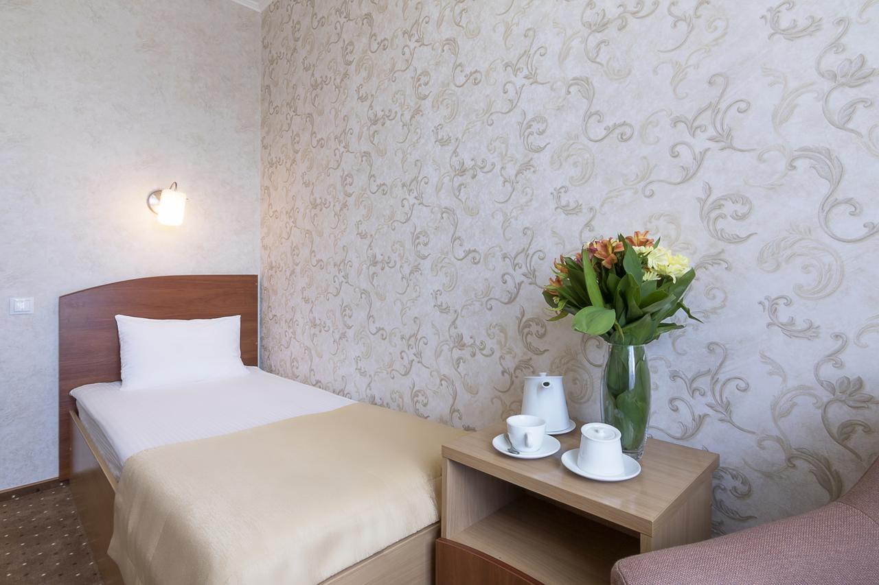 Mariot Medical Center Hotel Trouskavets Extérieur photo